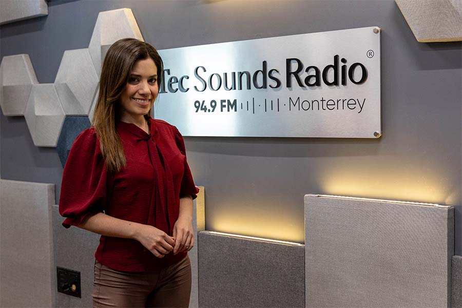 Sandra Canales en Tec Sounds radio
