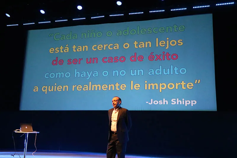 Foto Vidal Schmill conferencia