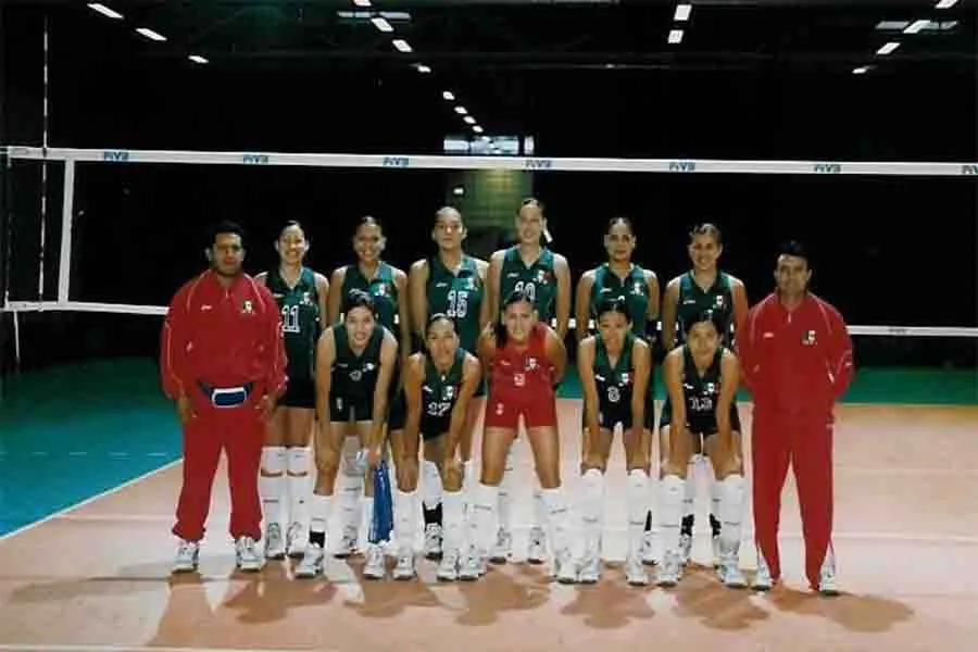 Selección Nacional del Mundial del año 2002 de voleibol femenil de sala