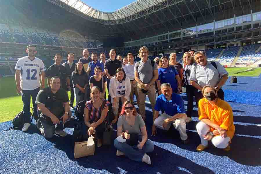 ¡En la cancha y en el aula! Profesores Tec toman reto con Rayados 