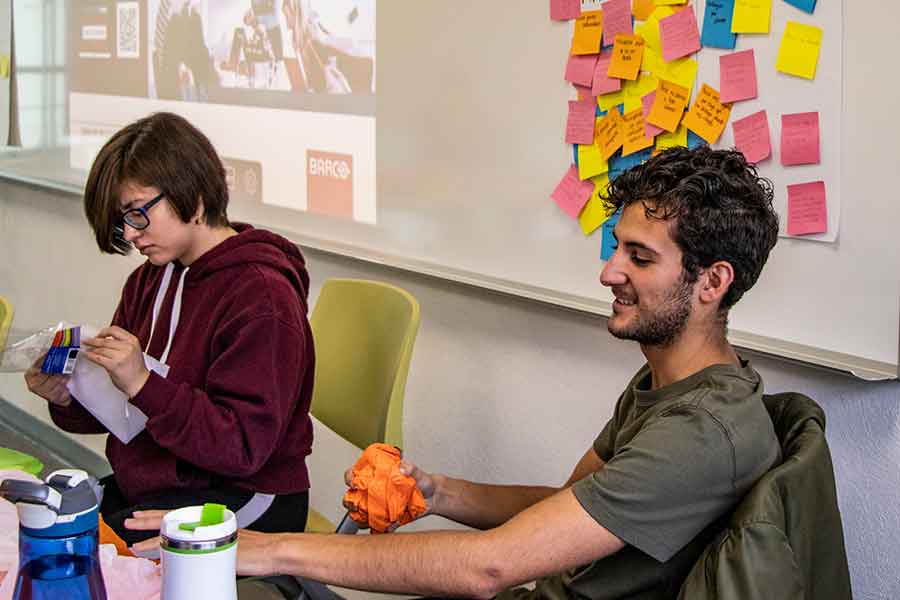 Alumnos del Tec de Monterrey, durante su Semana Tec