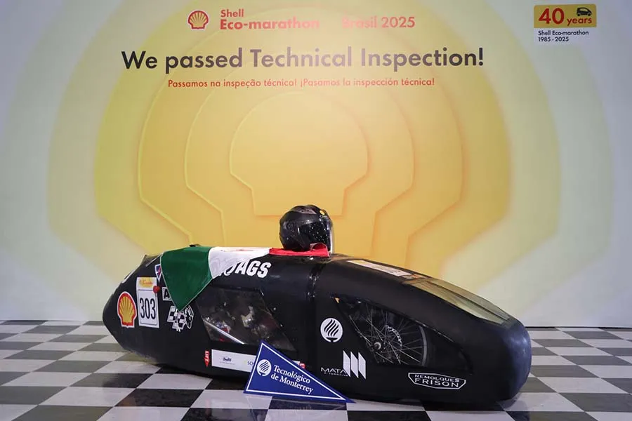 El vehículo de la escudería.