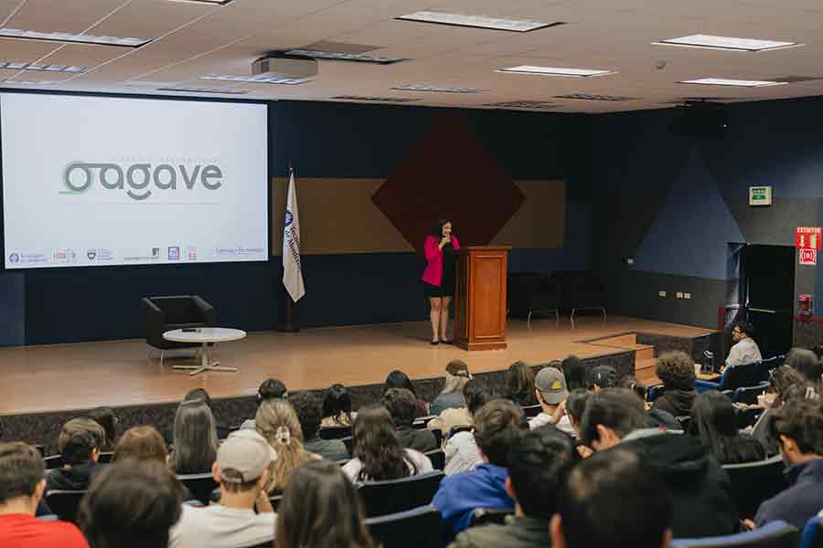 Simposio Agave en el Tec en Guadalajara para analizar la emisi&oacute;n de residuos tequileros.