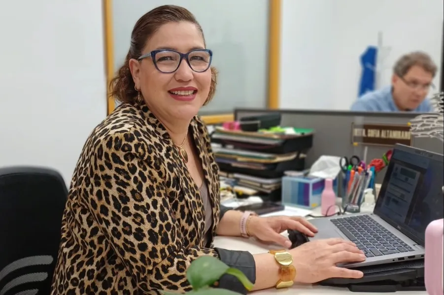 La abogada Sof&iacute;a Altamirano, directora del programa de Derecho en el Tec Chihuahua.