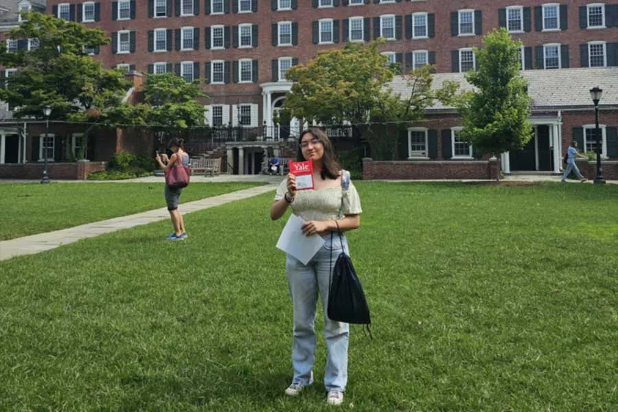 Jorlen en Universidad de Yale.
