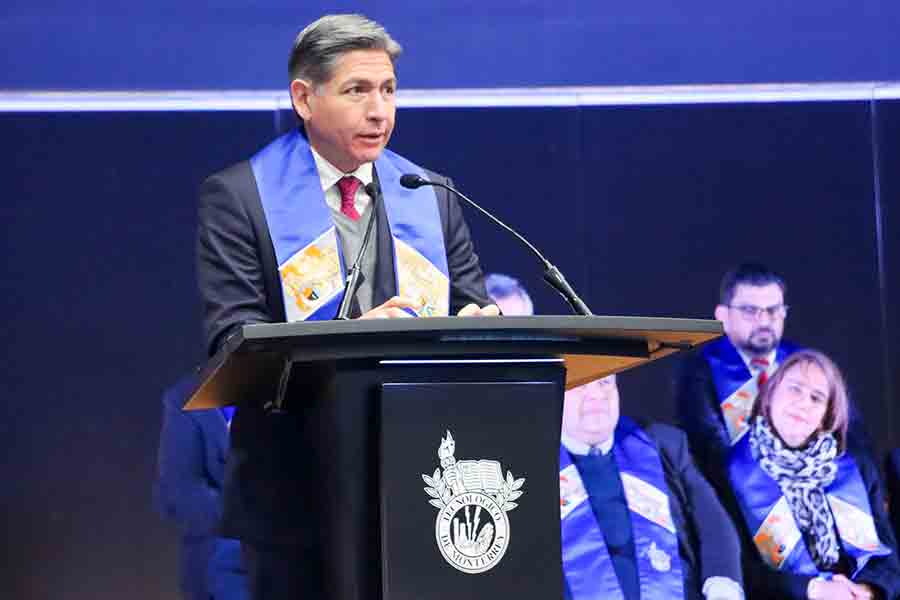 Mateo Arredondo ofreció un emotivo discurso durante la ceremonia