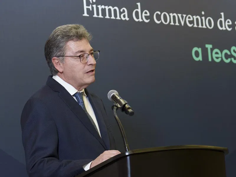 Dr. Tomás Martínez Garza, director general del Hospital del Prado.