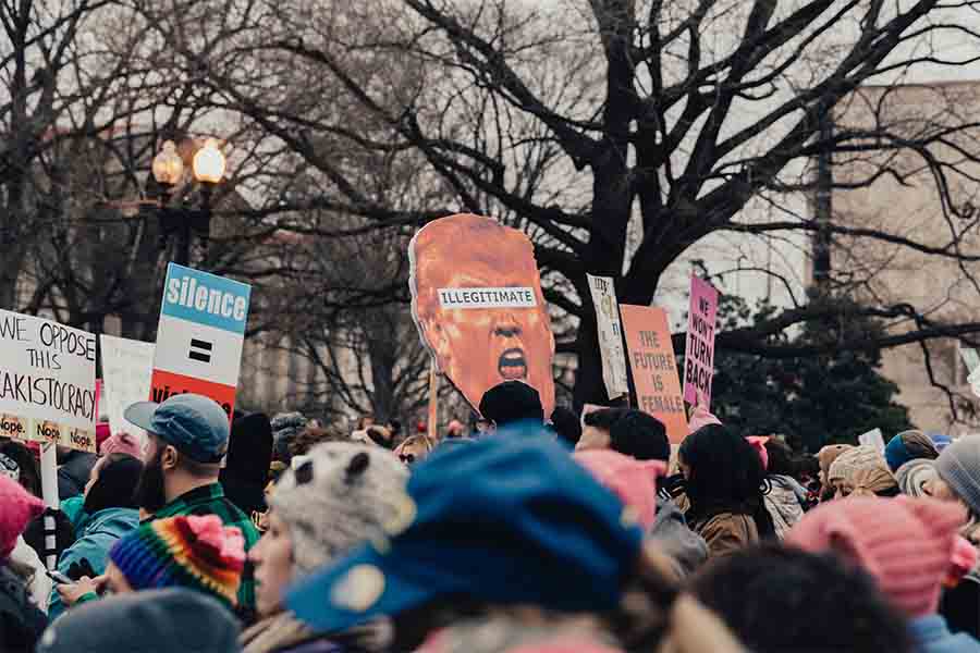 Trump con COVID: ¿Estrategia mediática de campaña? 