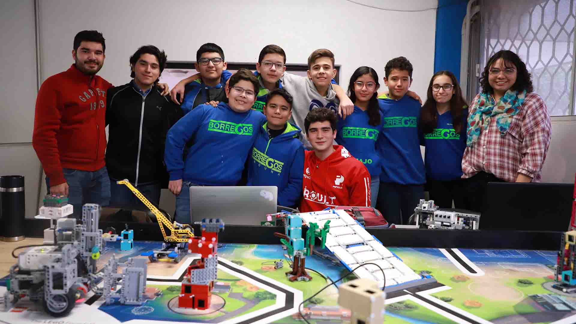 Tecminators equipo de Secundaria del Tecnológico de Monterrey campus Laguna