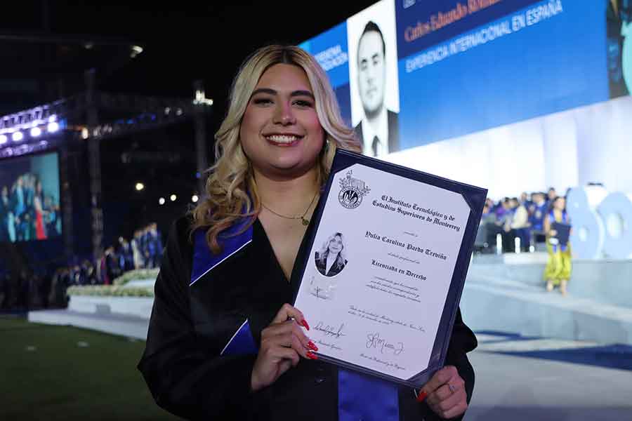 Yulia Pardo recibió su título profesional el pasado 15 de diciembre en la Ceremonia de Graduación de campus Monterrey.