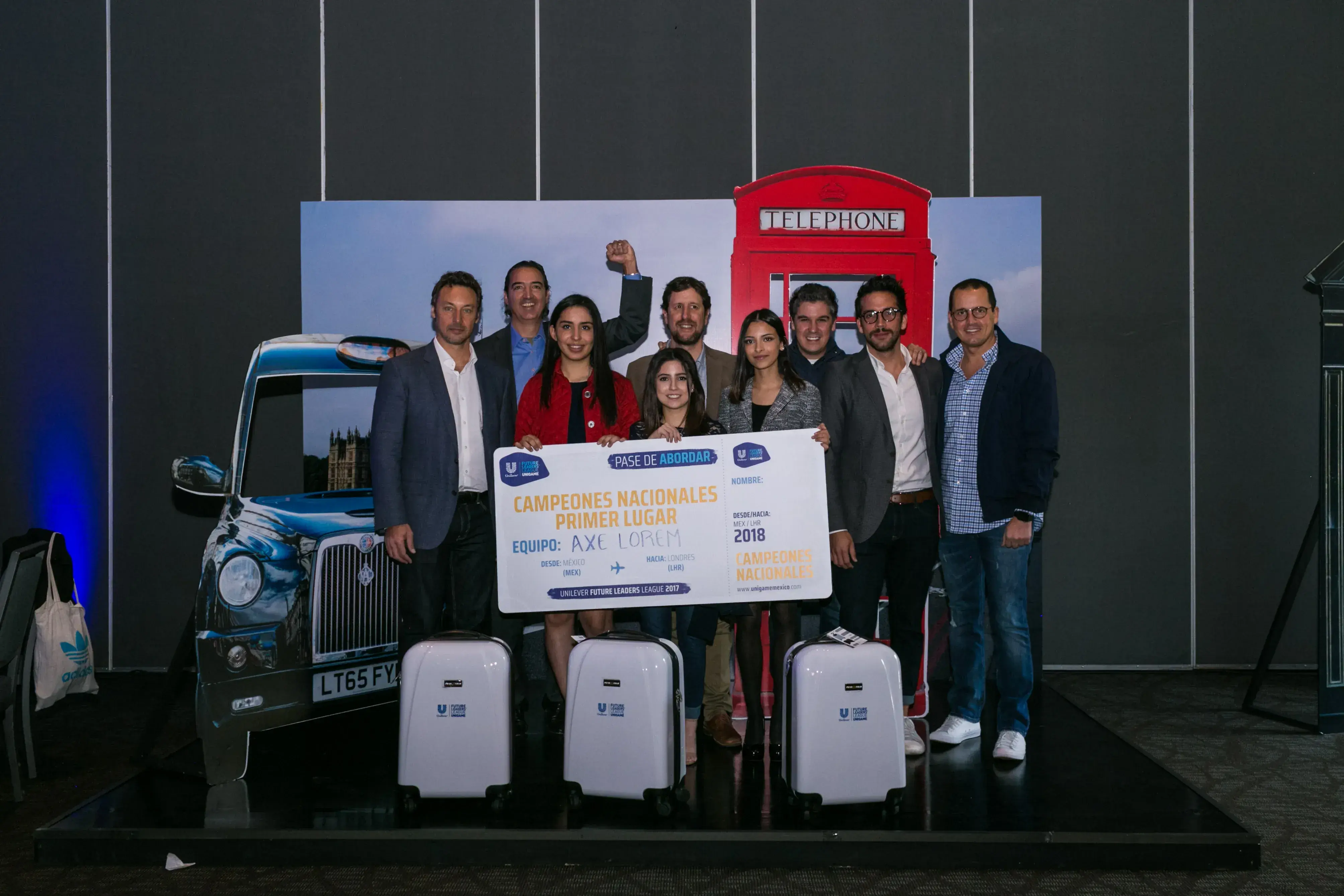 Equipo ganador del concurso 