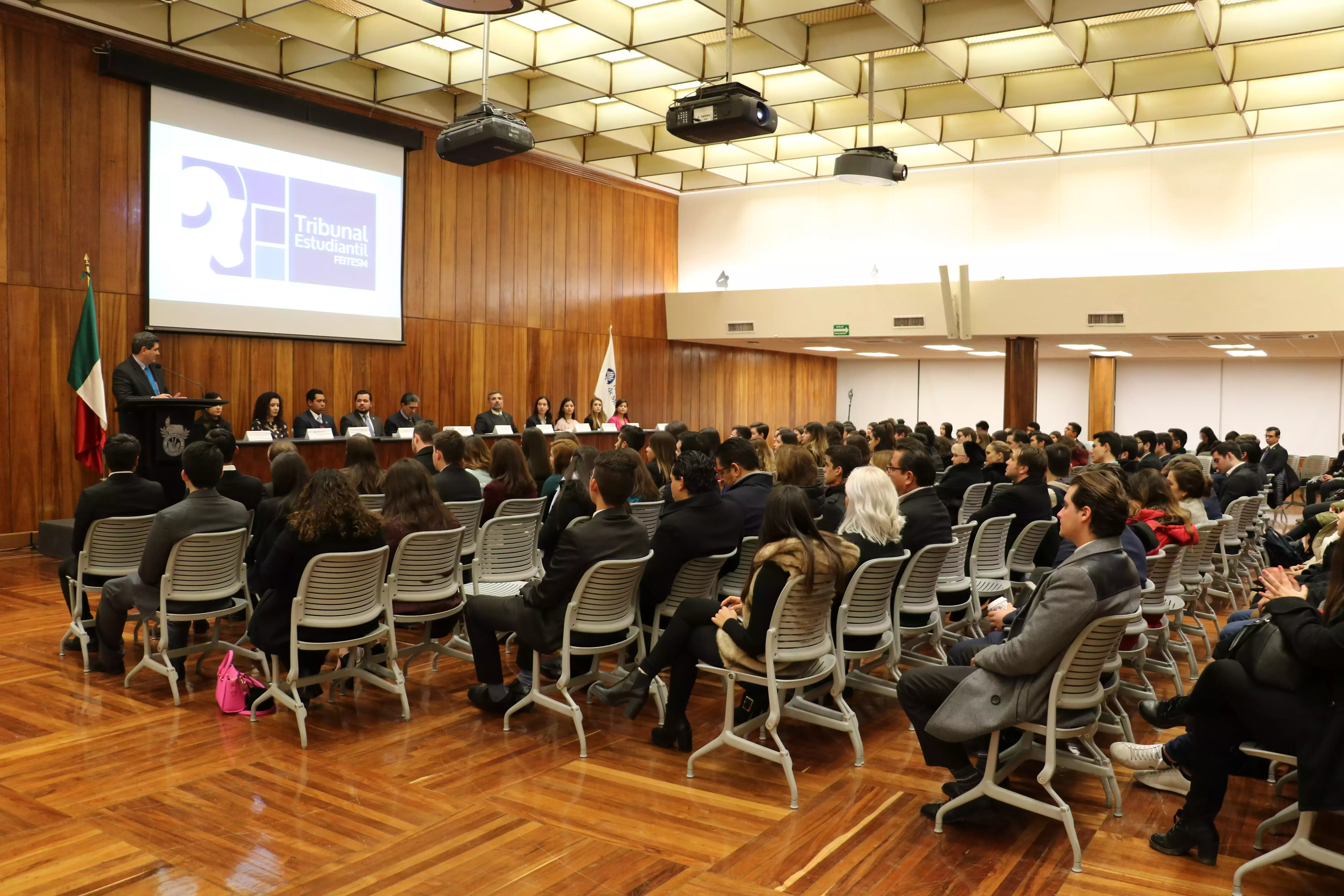 Sala Mayor de Rectoría