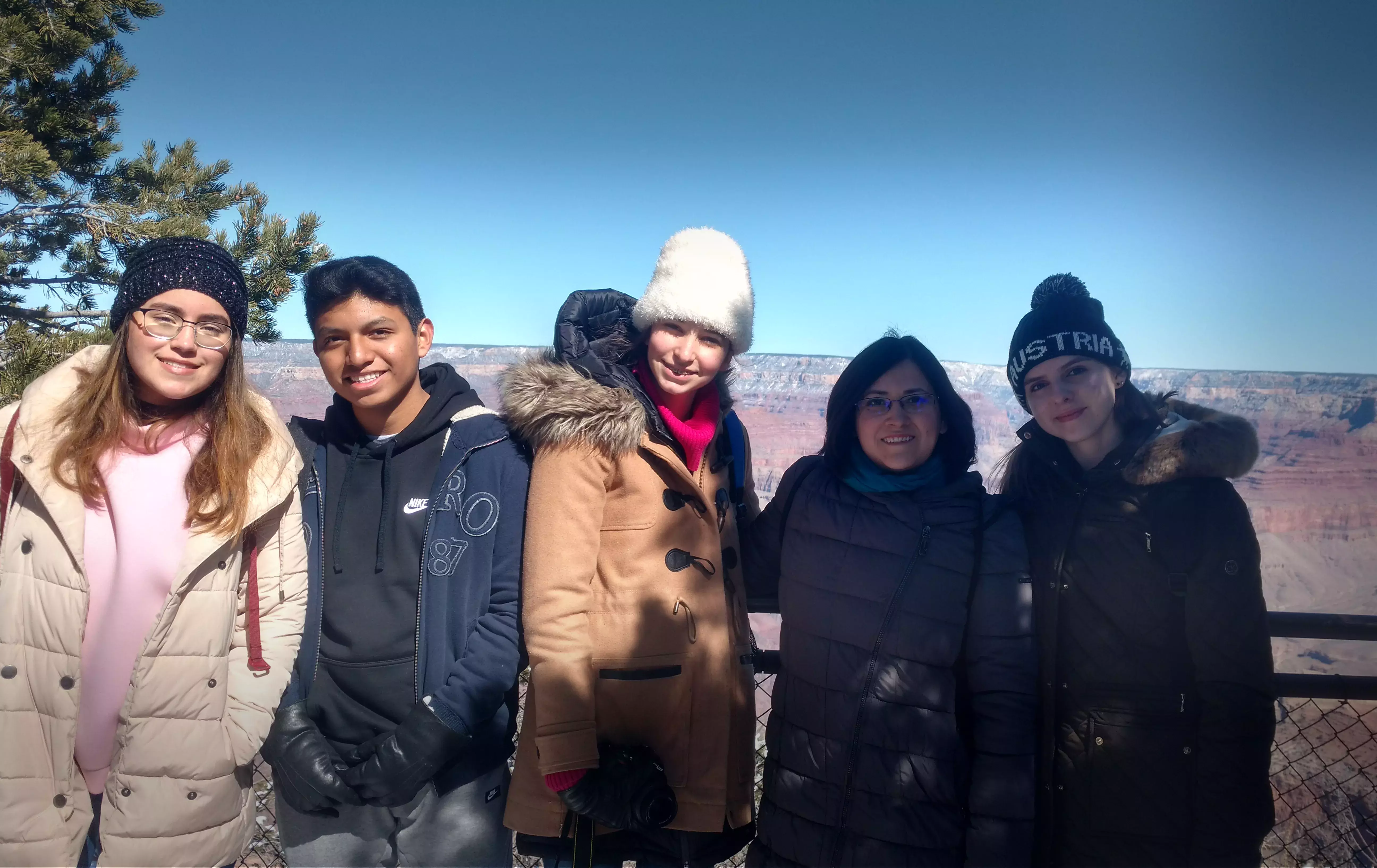 Alumnos en viaje escolar