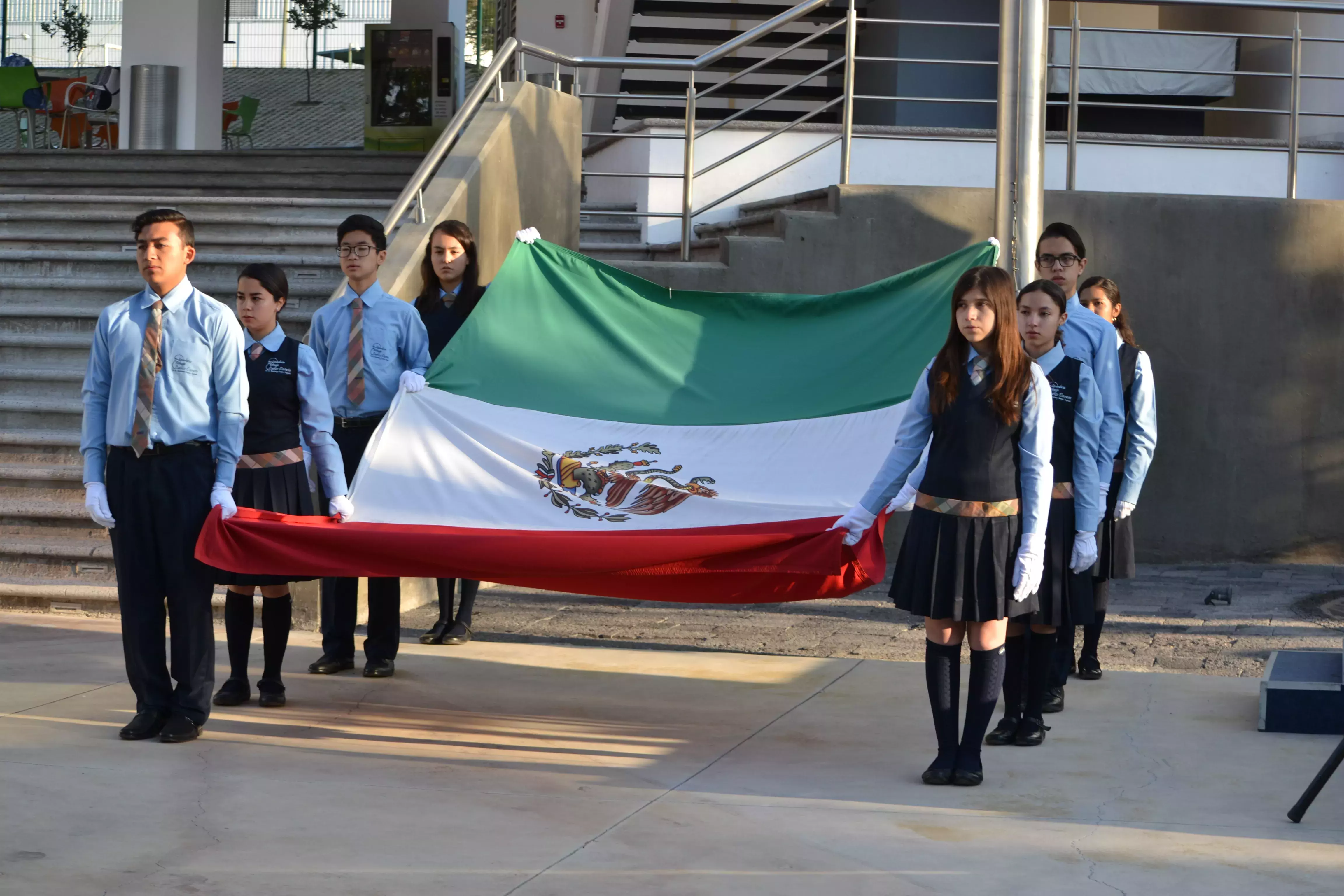 Acto Cívico Día de la Bandera