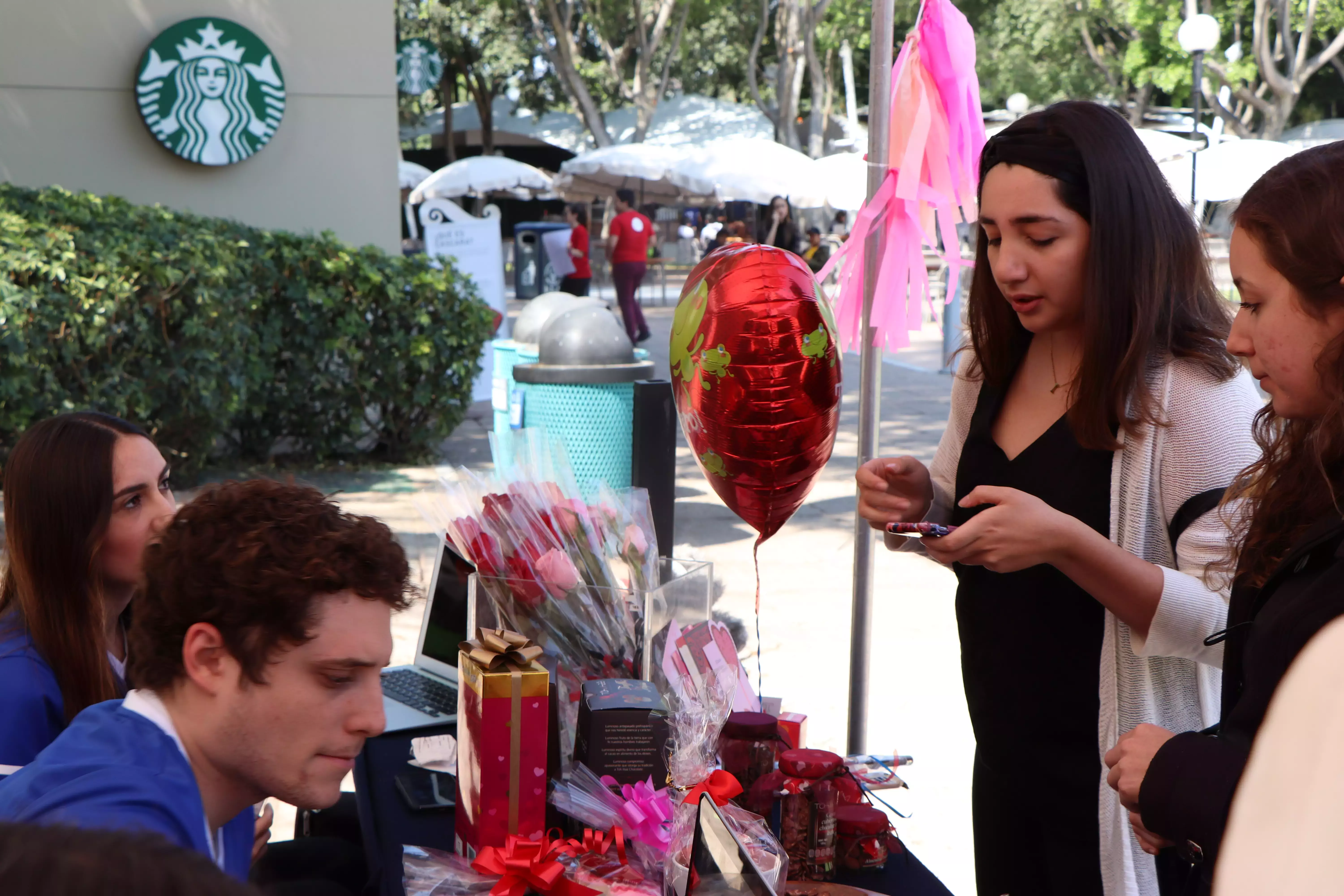 Feria de San Valentín Profesional.