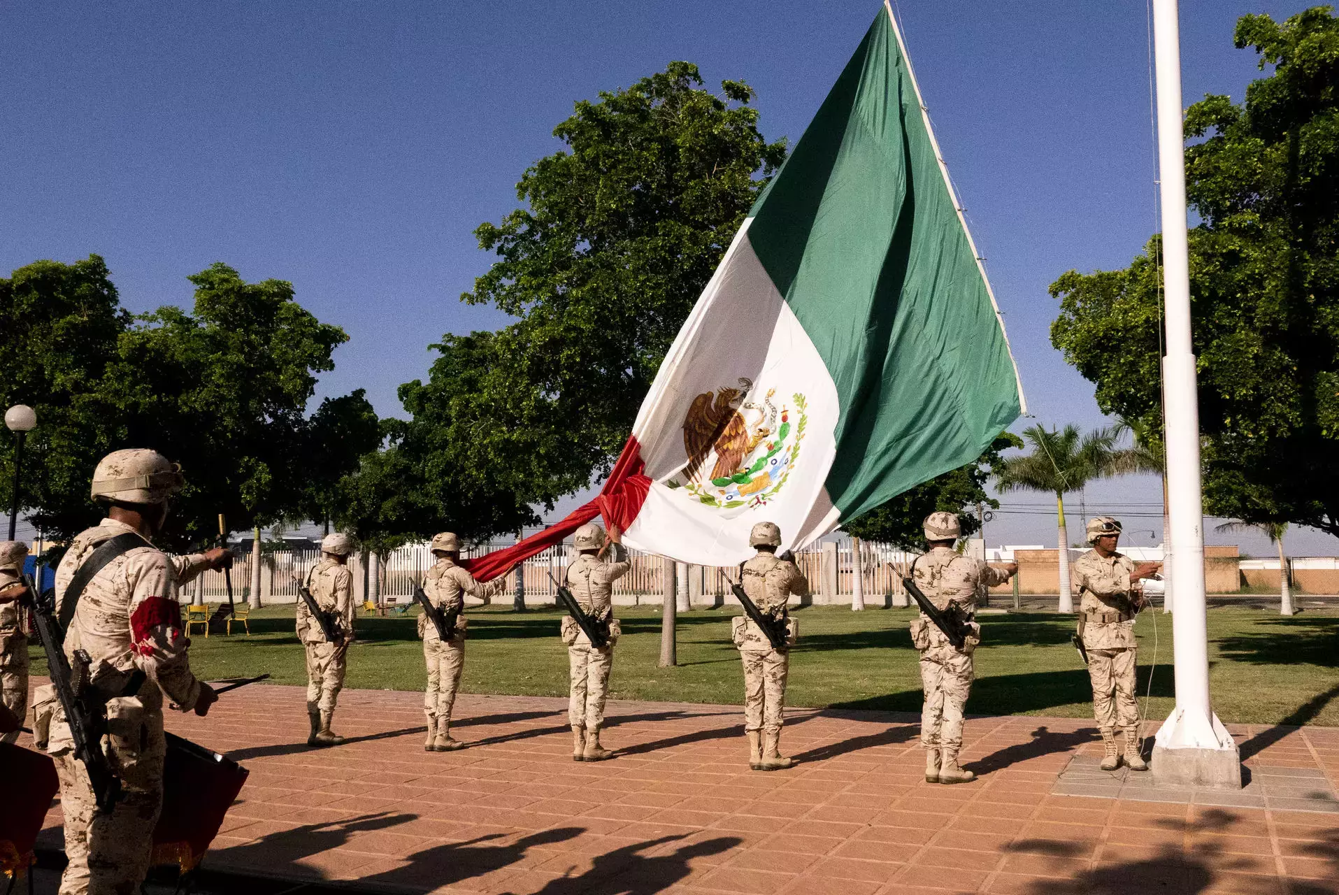 Luce tu amor por México