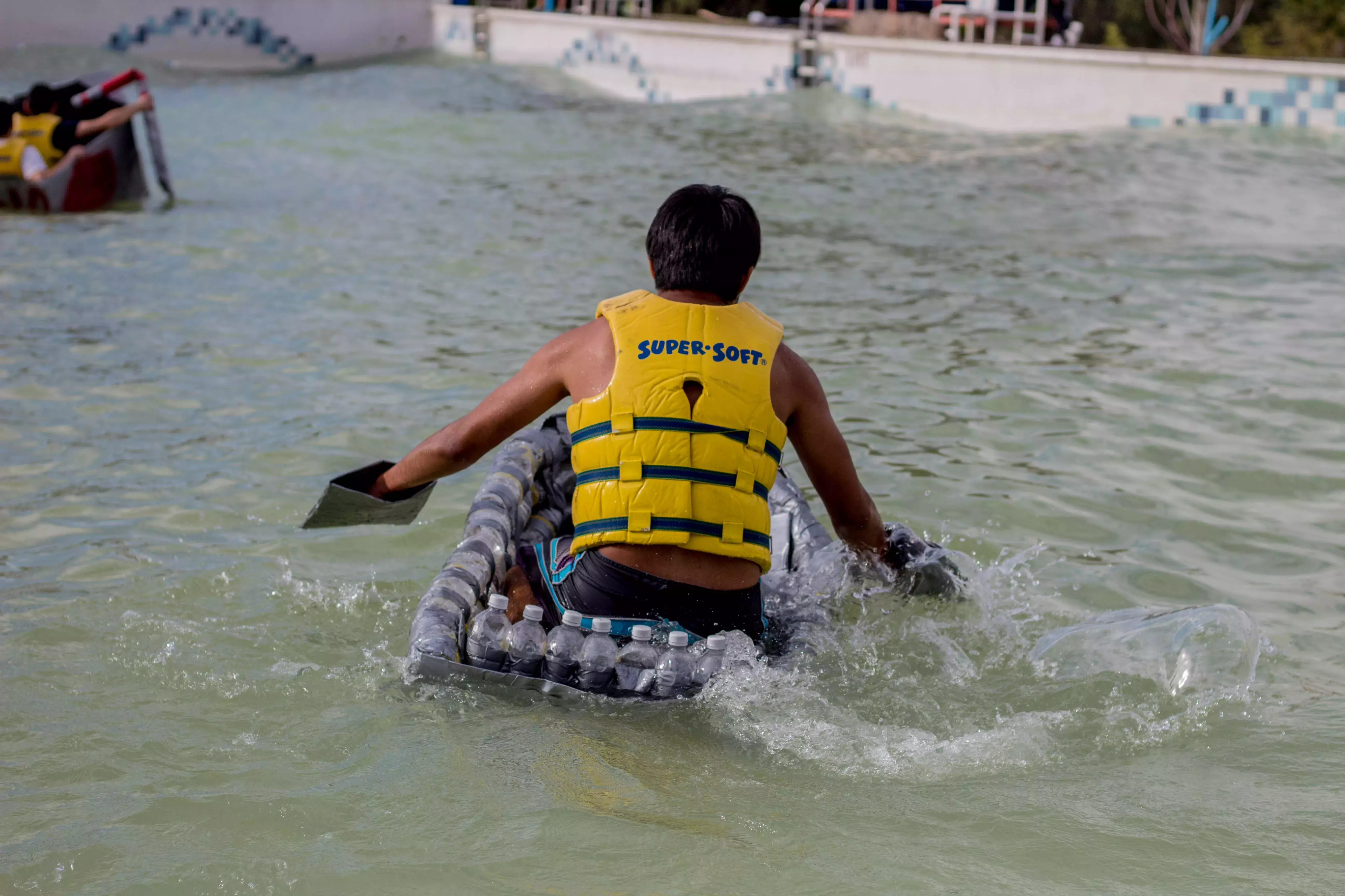 La Regata Industrial organizada por la Sociedad de Alumnos de Ingeniería Industrial y de Sistemas (SAIIS), se llevó a cabo en las instalaciones del parque acuático Ixtapan de la Sal en el Estado de México.