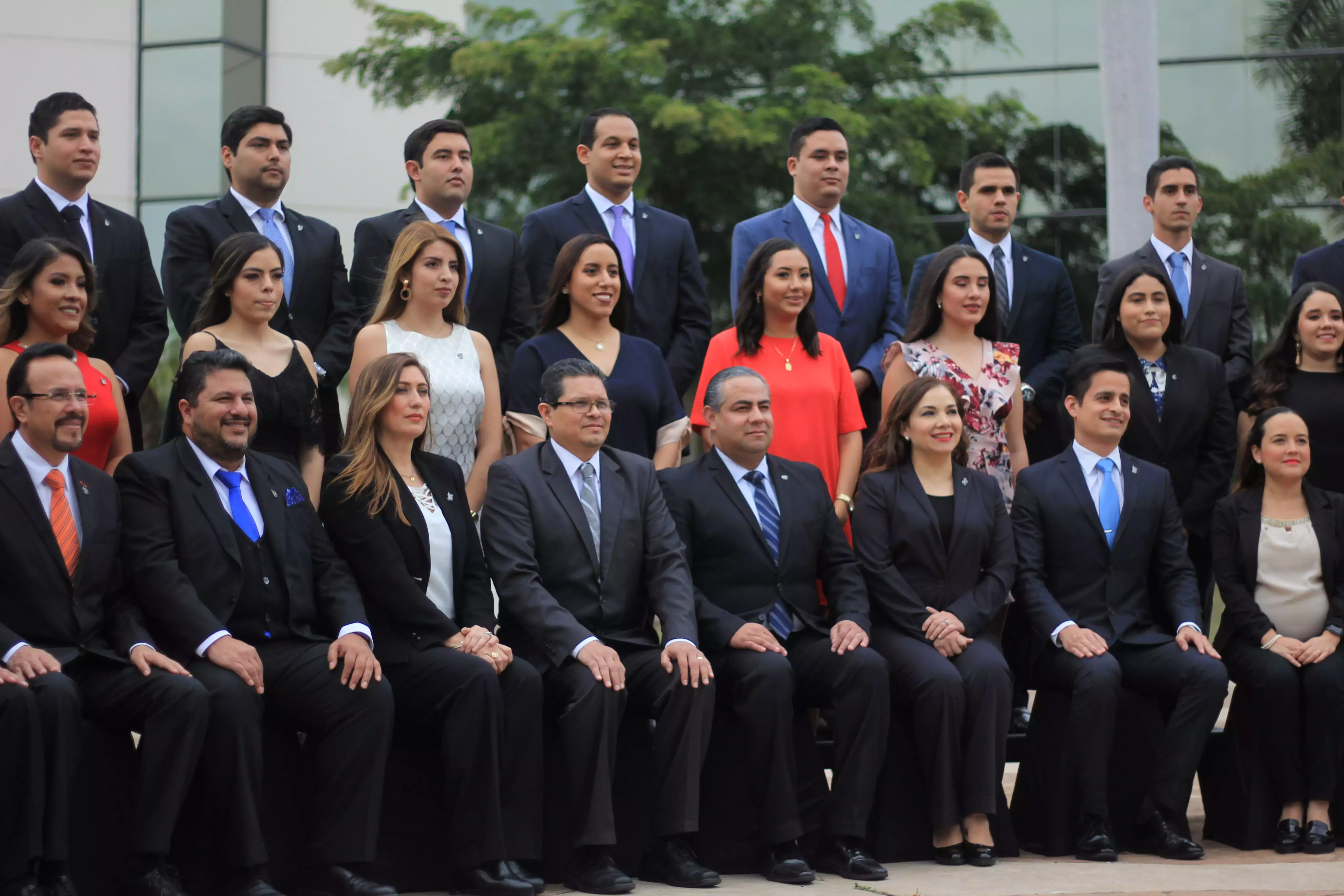 Foto de generación Profesional y PrepaTec