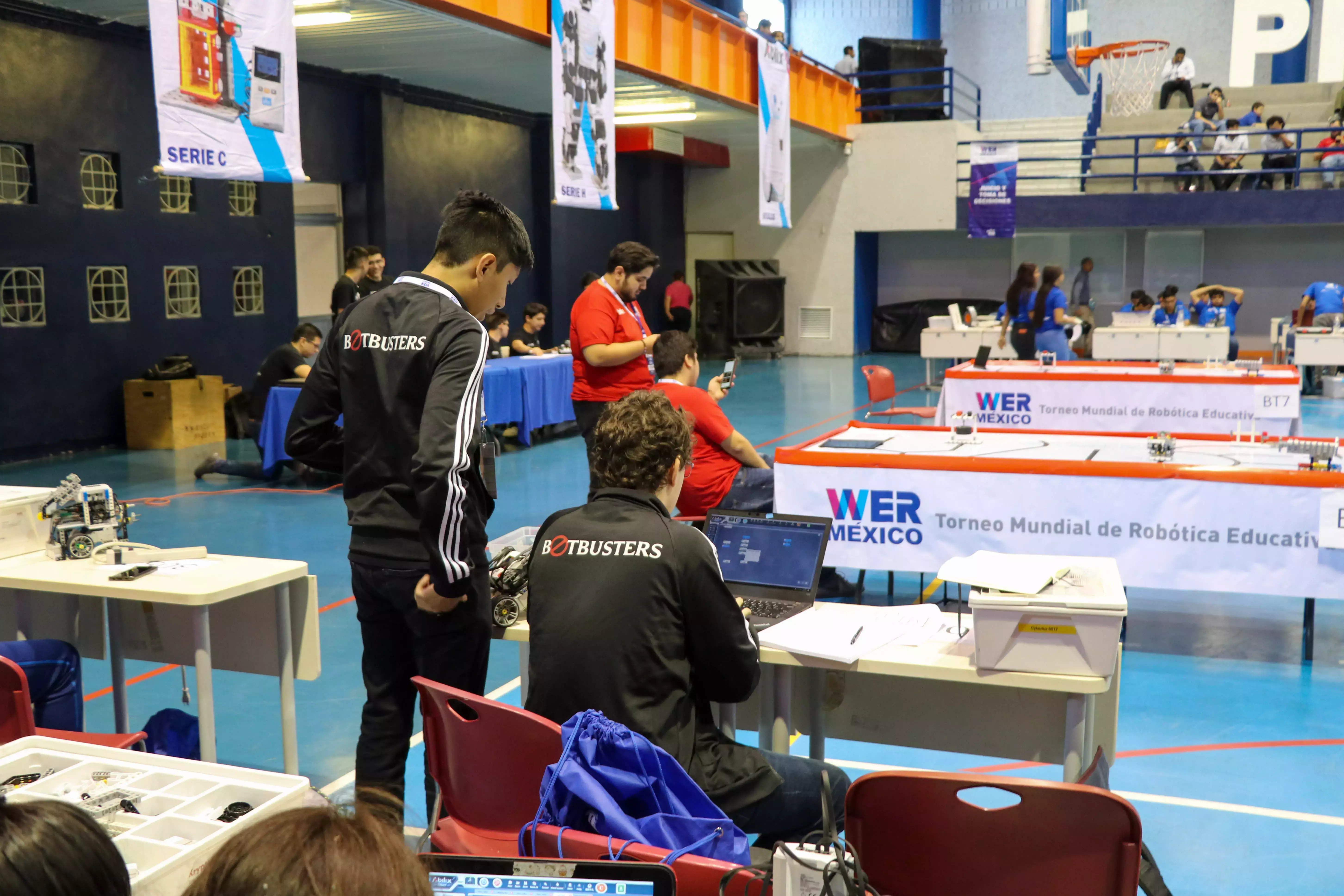 Estudiante se encuentra en la competencia.