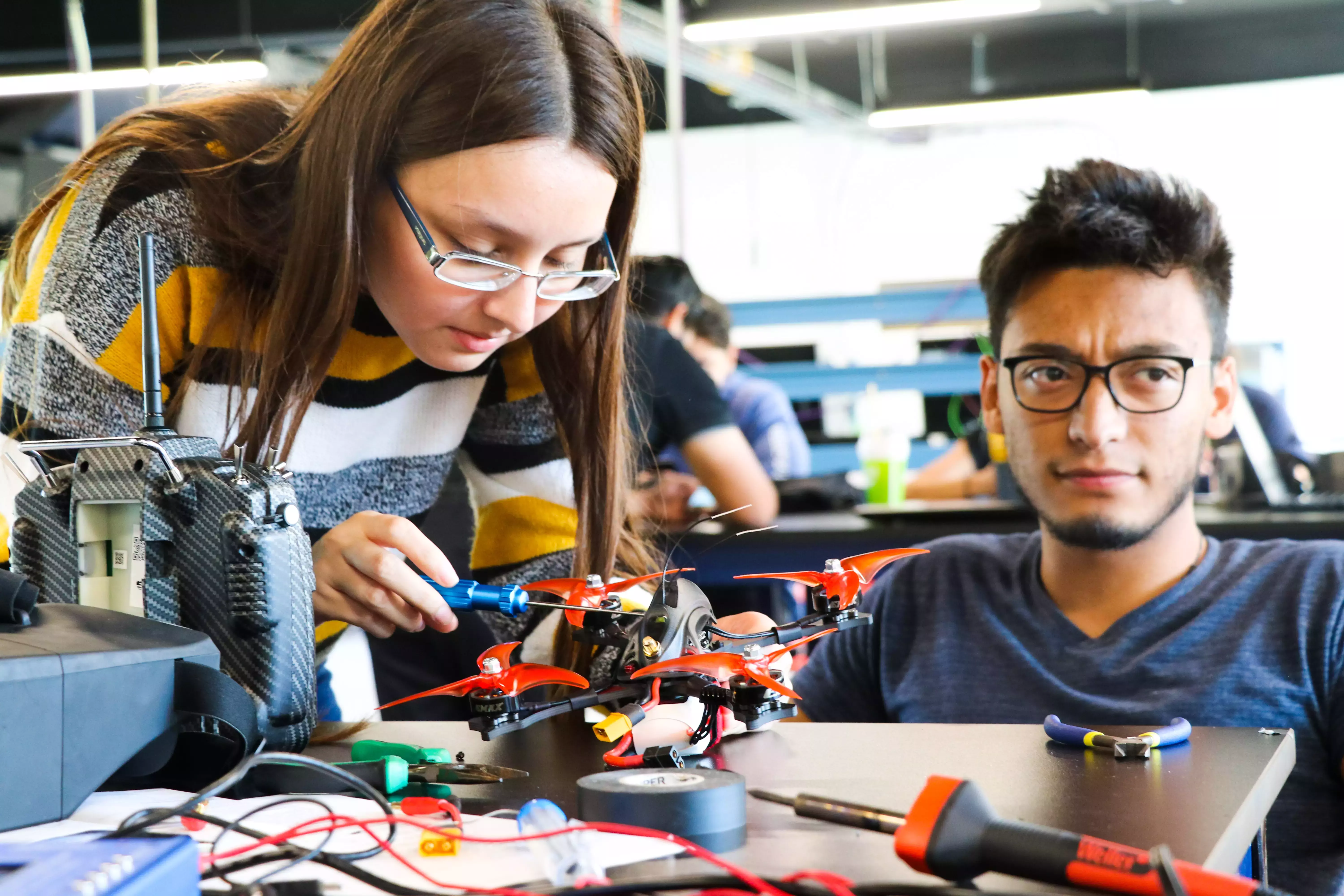 Alumna del Tecnológico de Monterrey viviendo su Semanai en campus Tampico