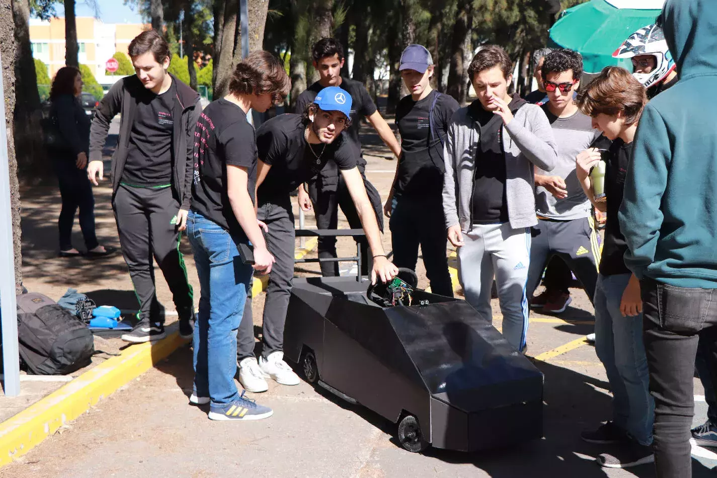 Aprenden con competencia de GoKarts eléctricos en Autotronics 2019 del Tec Guadalajara