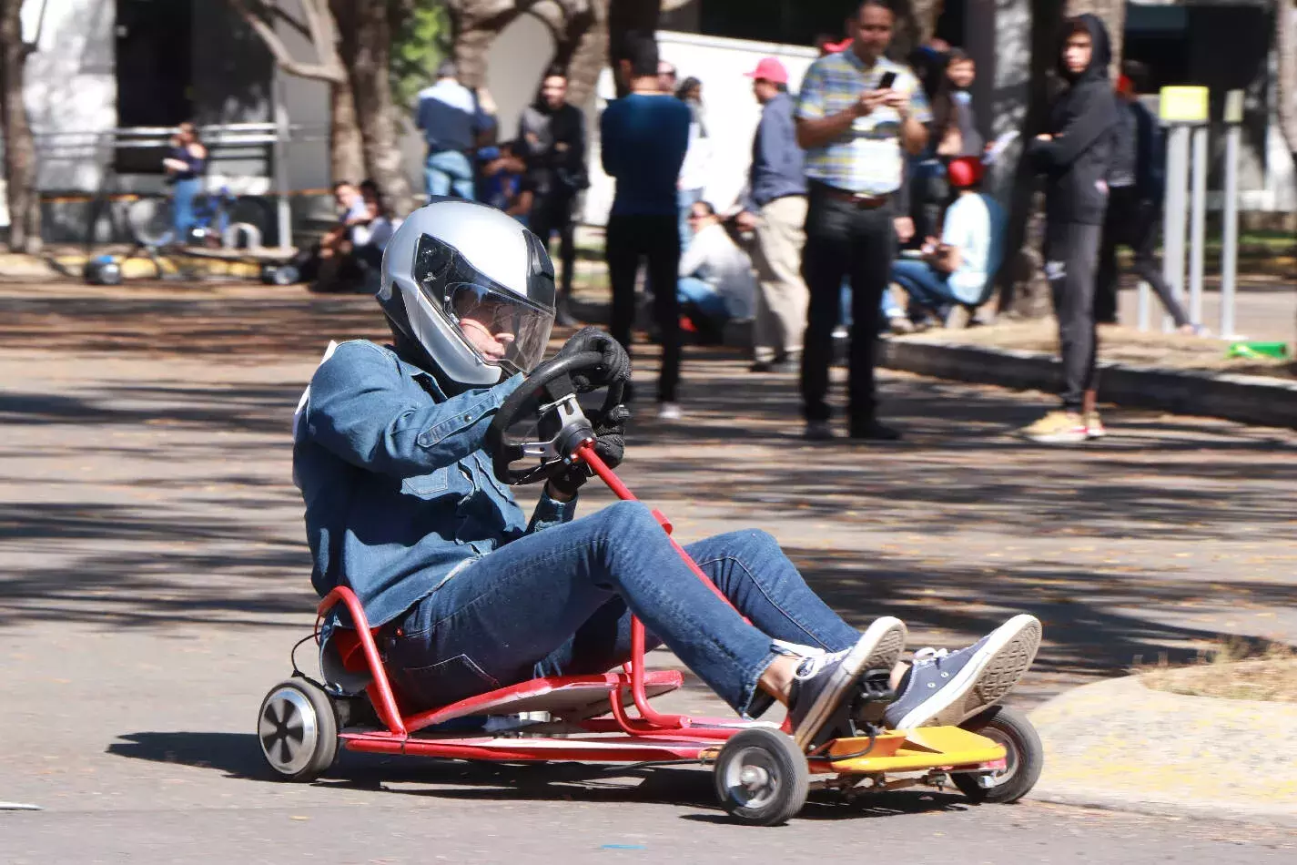 Aprenden con competencia de GoKarts eléctricos en Autotronics 2019 del Tec Guadalajara