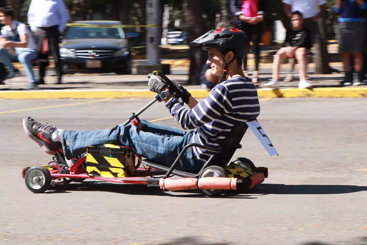 Aprenden con competencia de GoKarts eléctricos en Autotronics 2019 del Tec Guadalajara