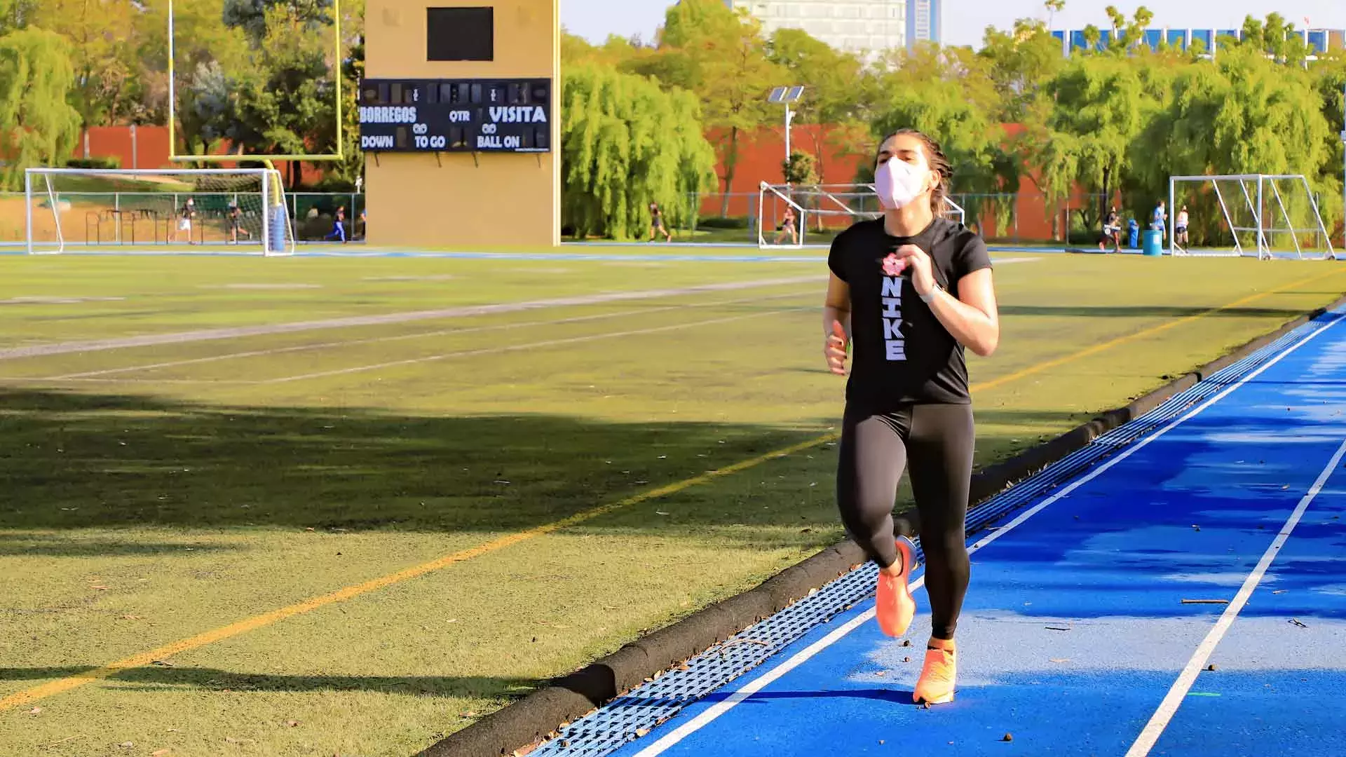 Las instalaciones deportivas del Tec campus Santa Fe nuevamente son utilizadas por los atletas de la comunidad Tec.