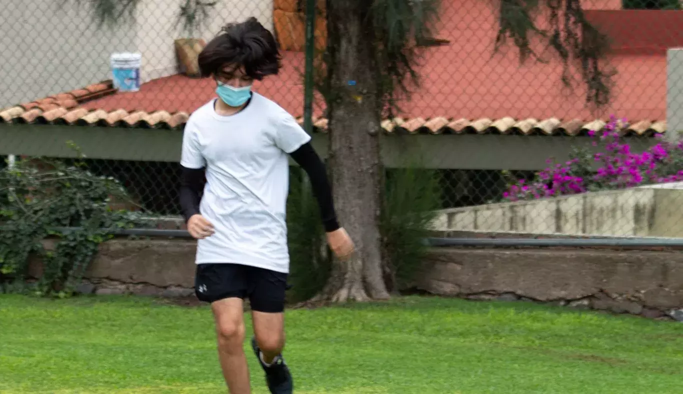 Entrenamiento Fútbol Campus Irapuato 