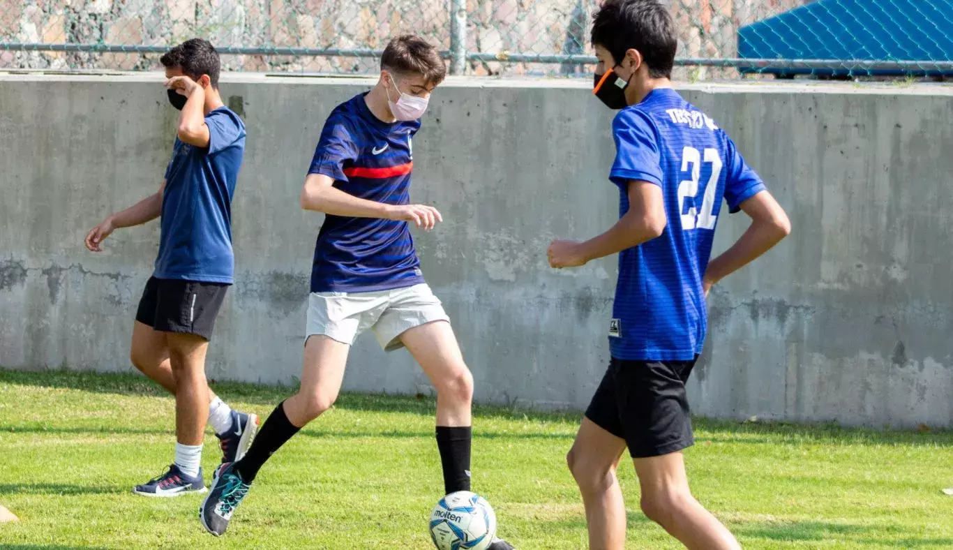 Entrenamiento Fútbol Campus Irapuato 