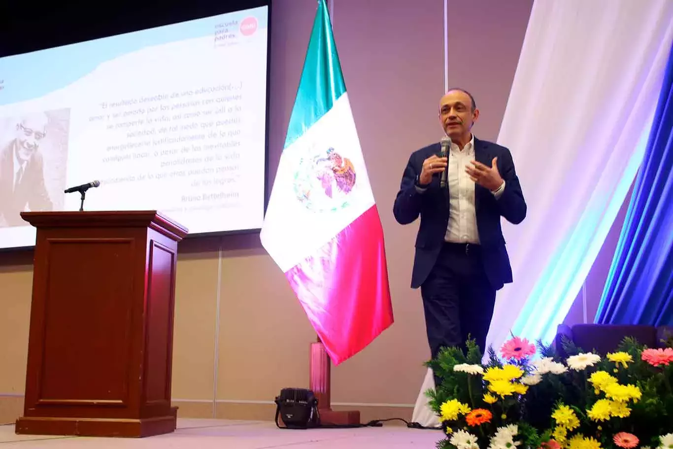 Congreso para padres de familia en PrepaTec Guadalajara.