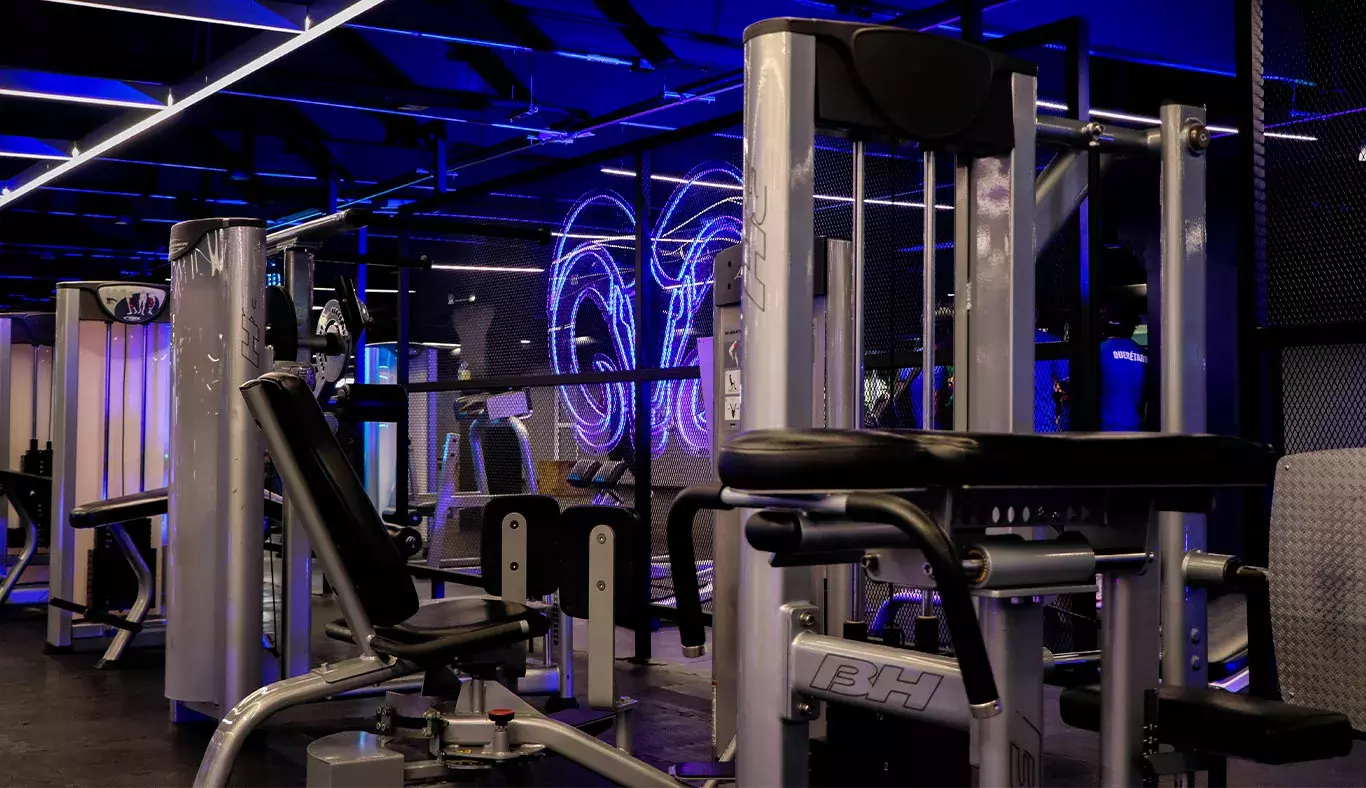 Nuevas maquinas gym profesional campus Querétaro