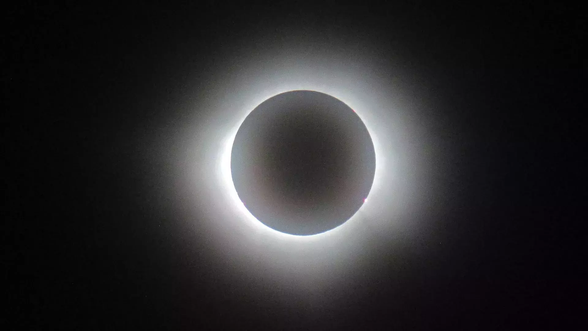 Eclipse solar abril 2024