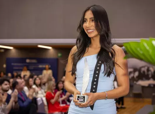 Impulsa al deporte femenino: Diana Flores gana Premio Mujer Tec 2025 