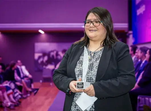 ¡Inspiradora! Recibe Premio Mujer Tec por innovación educativa