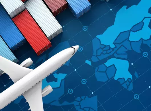 Avión y contenedores industriales sobre mapa