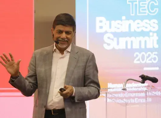 Tec Business Summit 2025 contó con panel magistral de Raj Sisodia
