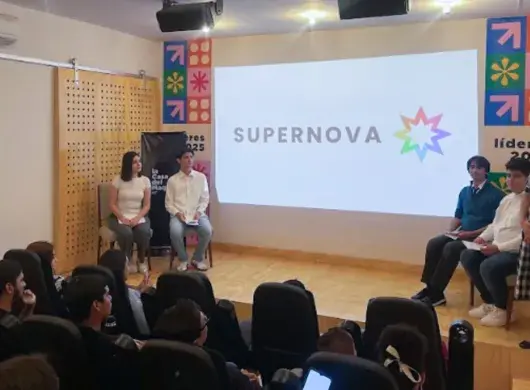 supernova proyecto de capacitacion de estudiantes