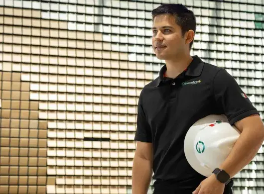 Mexicano gana en China 4to lugar mundial con proyecto de energía solar