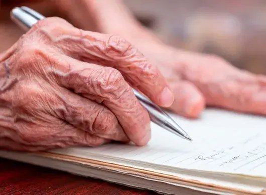  How a volunteer connected generations with letters