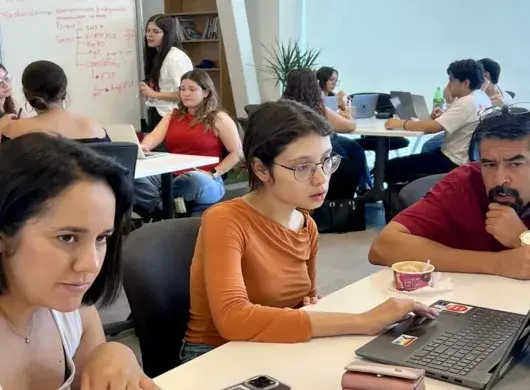 Estudiantes del Tec campus Chihuahua ganan BioHack nacional 2025 en "Agrobiotecnología"