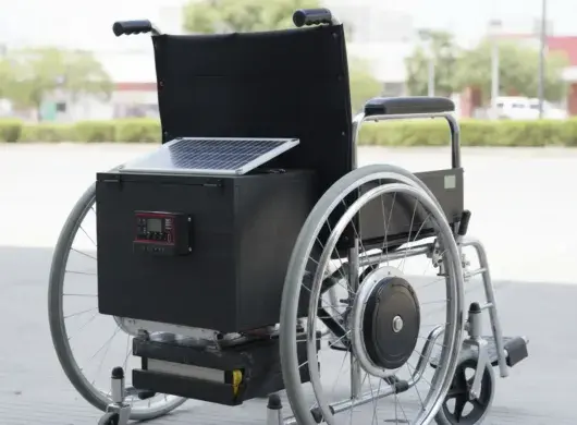Modelo generado en IA de la silla de ruedas 