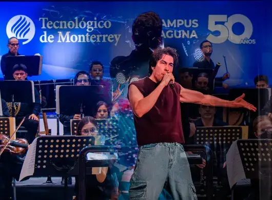 Espectáculos artísticos dan vida al 50 aniversario del Tec de Monterrey campus Laguna