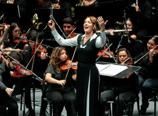 Alondra de la Parra, Tec de Monterrey.