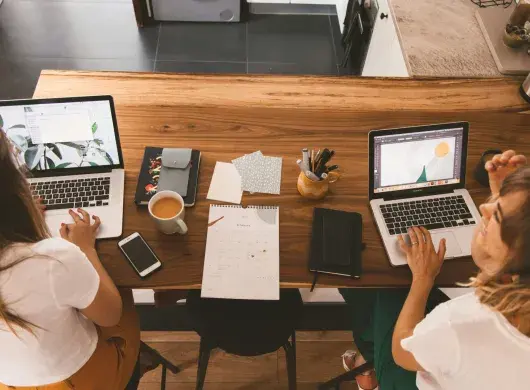 Alumnos ganan concurso internacional con propuesta de mejora farmacéutica