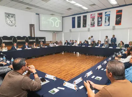 distritoQRO presentó los avances de sus pilares estratégicos y formalizó su figura legal como asociación civil, en una sesión del consejo realizada en la Universidad Autónoma de Querétaro (UAQ). 