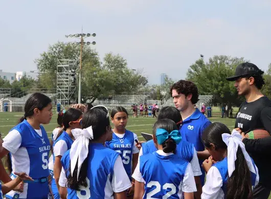 ¡Proyecto Salvaje! Borregos MTY inculca con deporte valores a niños