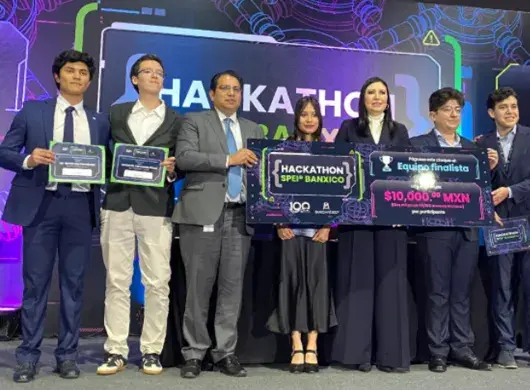 Estudiantes de Tec campus Querétaro, resultaron finalistas en Hackathon realizado por el Banco de México.