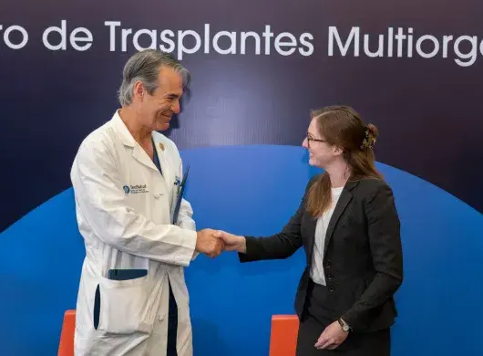 TecSalud anuncia alianza con Northwestern Medicine para fortalecer su programa de trasplantes.