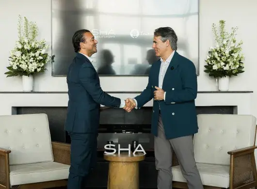 TecSalud firma convenio que promueve medicina integrativa y longevidad.